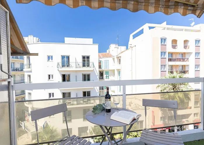 Grosso 4 - Studio With Balcony - Near The Sea